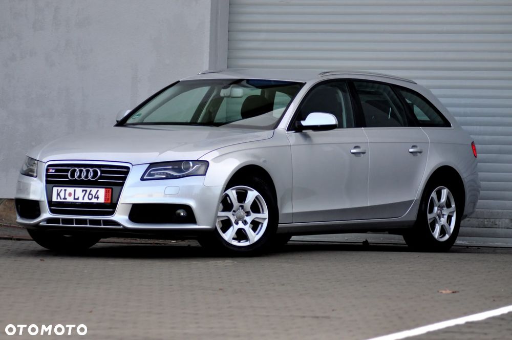 Audi A4 Avant - 10
