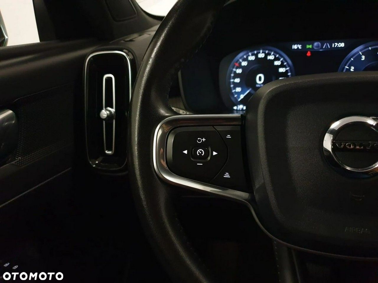 Volvo XC 40 T4 Inscription - 10