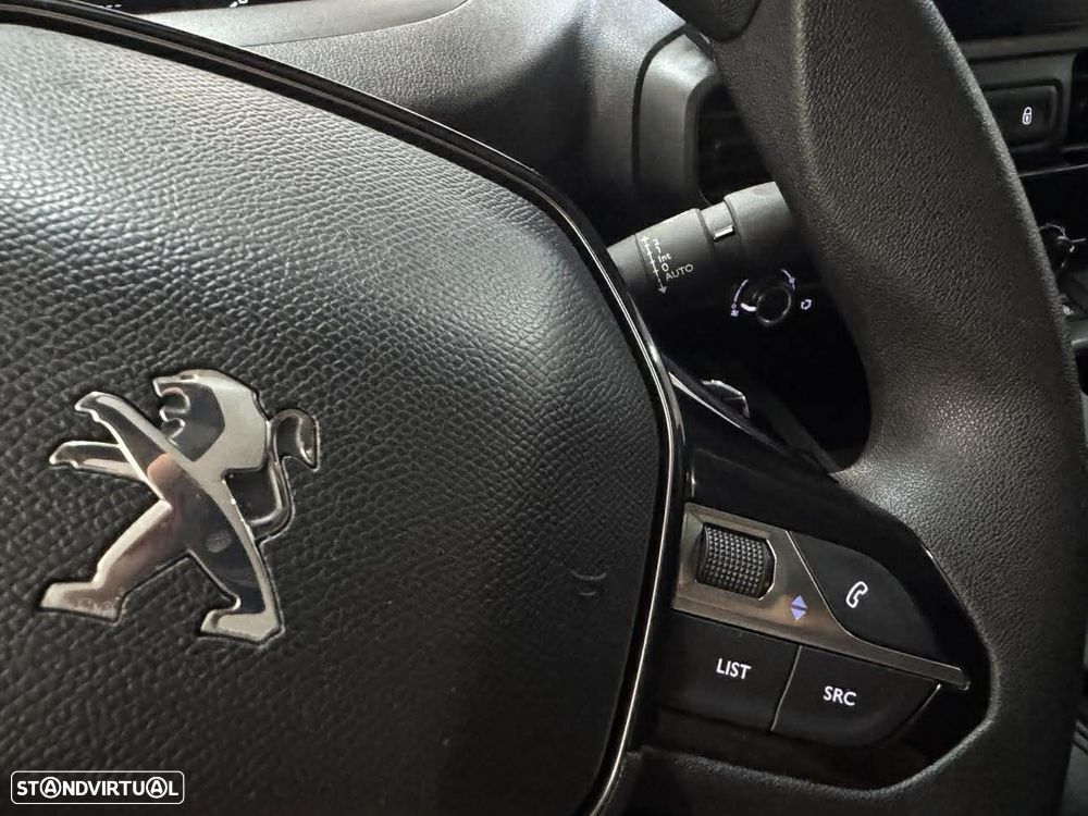 Peugeot Partner HDi Style - 21