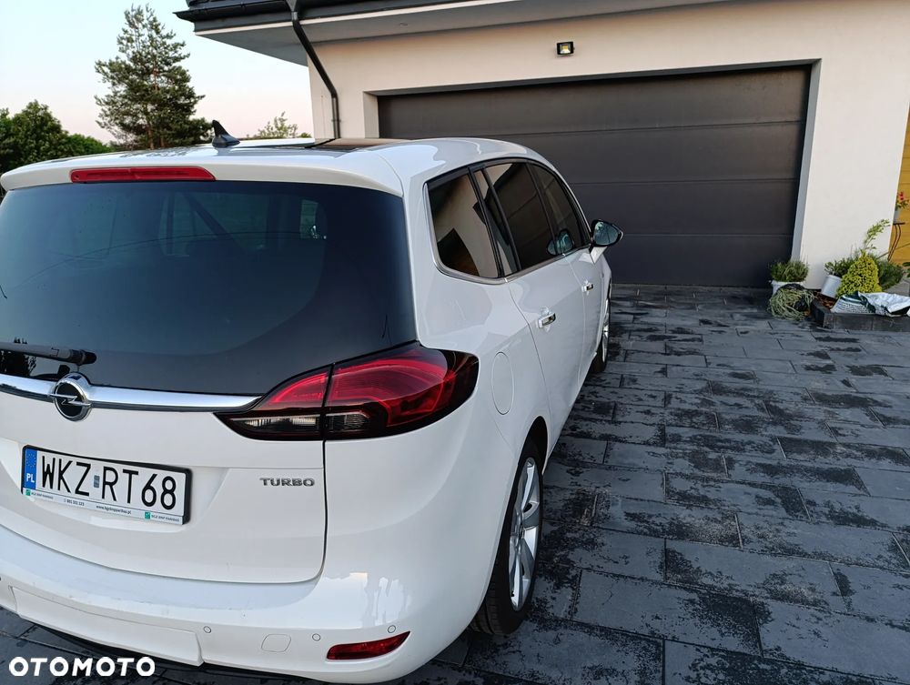 Opel Zafira - 3