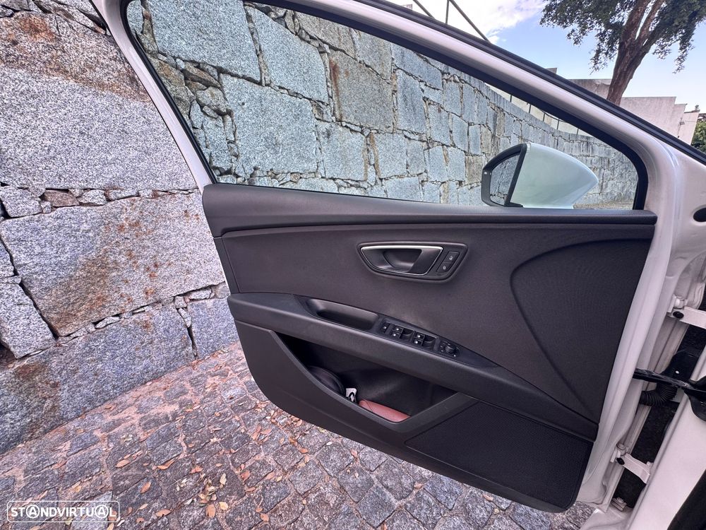 SEAT Leon 1.6 TDI E-Eco.Style Start/Stop - 9
