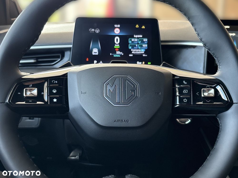 MG MG3 1.5 HEV+ Exclusive - 16