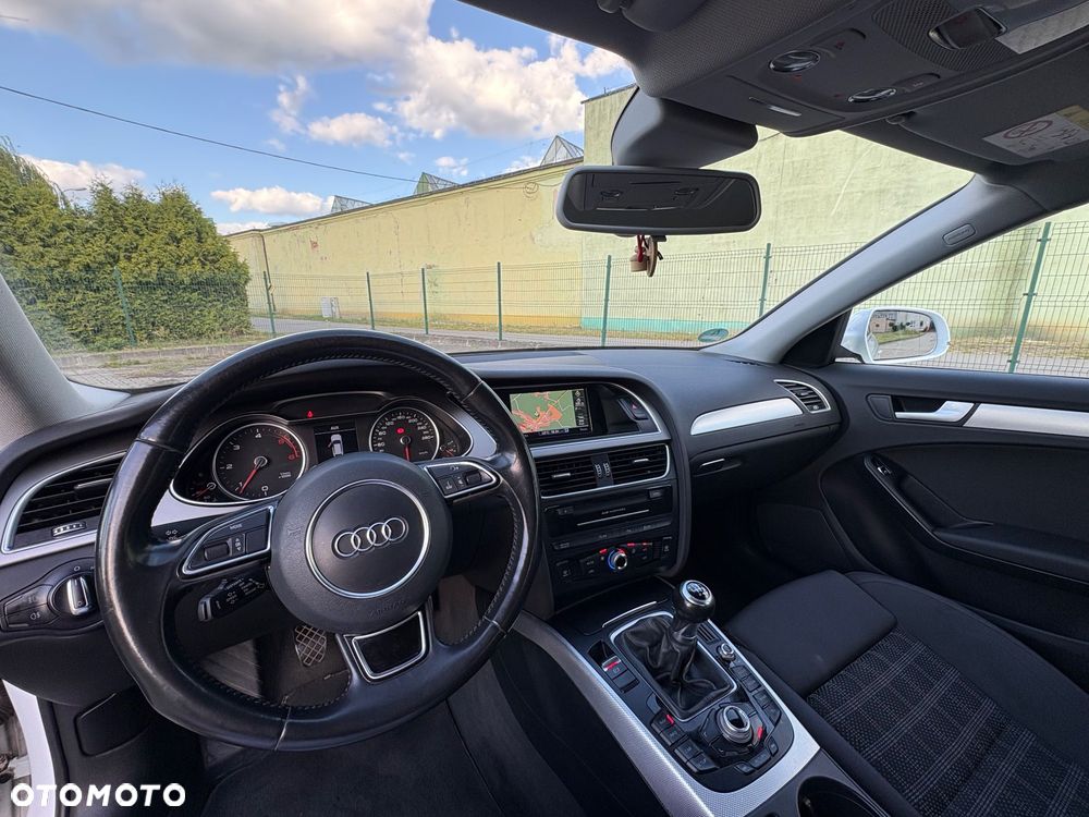 Audi A4 Avant - 23