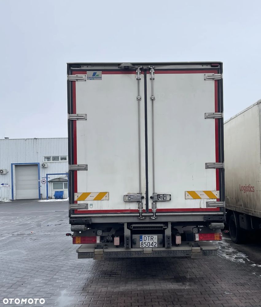 Mercedes-Benz AXOR - 10