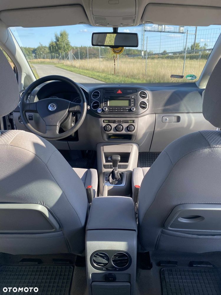 Volkswagen Golf Plus 1.6 FSI Trendline Tiptr - 2