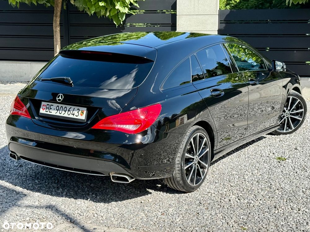 Mercedes-Benz CLA 180 7G-DCT UrbanStyle Edition - 13