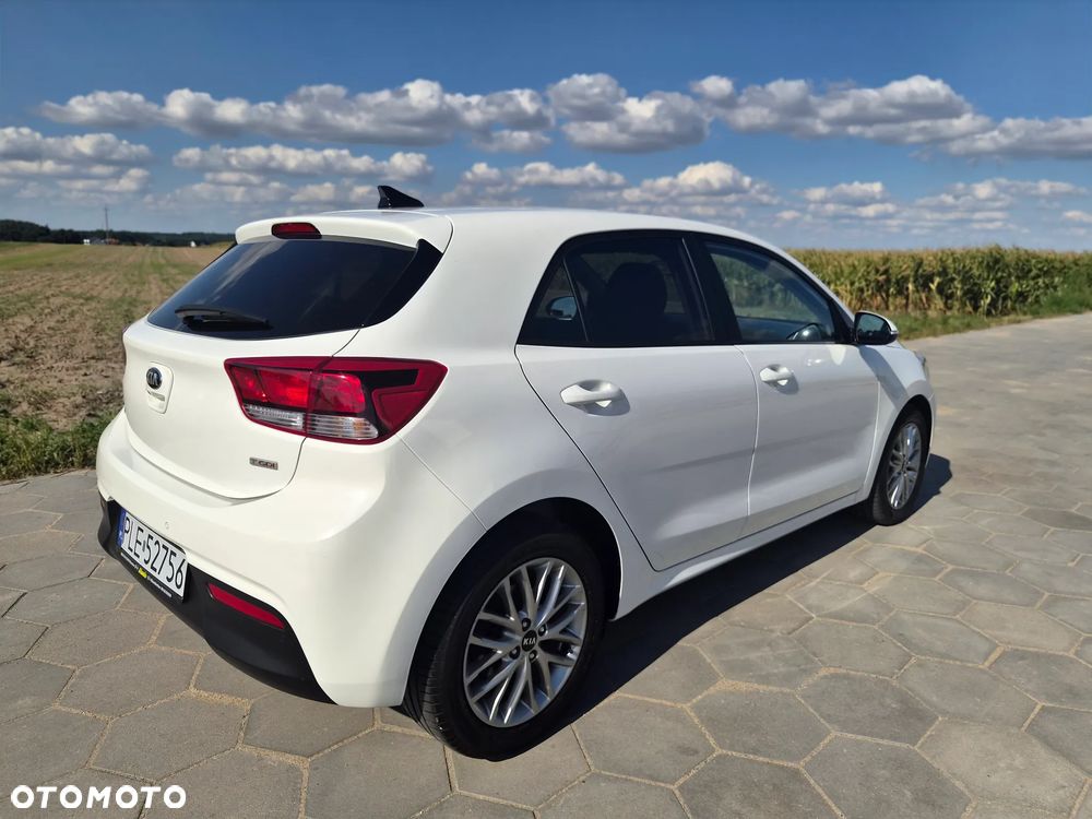 Kia Rio 1.0 T-GDI L Business Line - 4