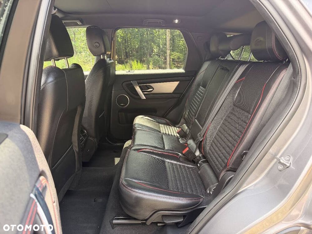 Land Rover Discovery Sport - 16