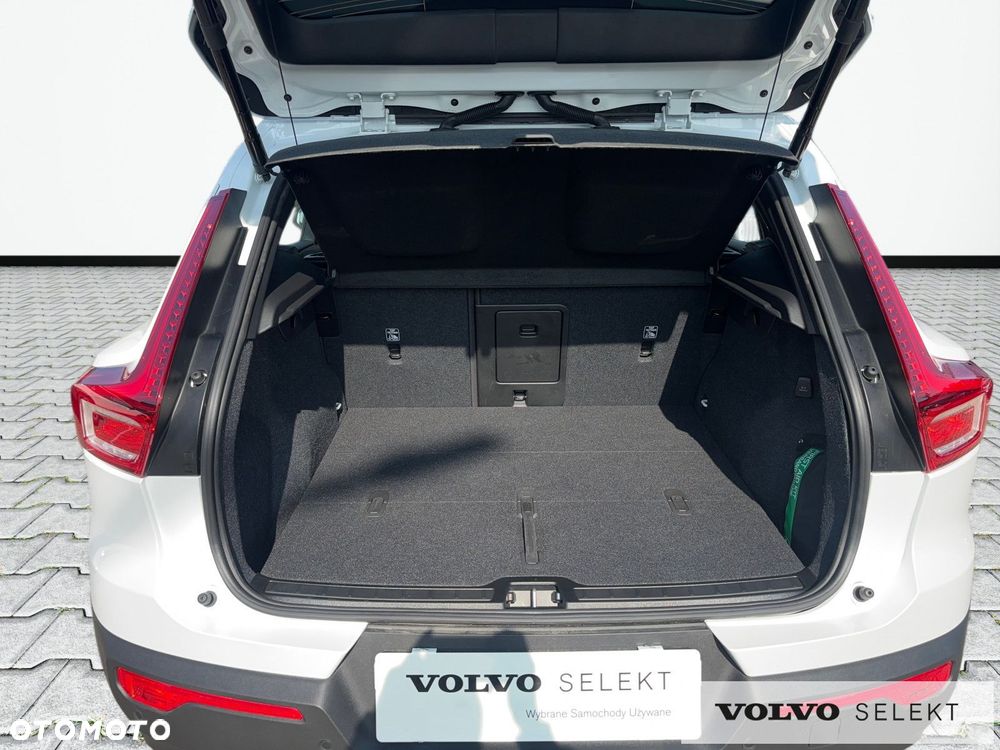 Volvo XC 40 - 18