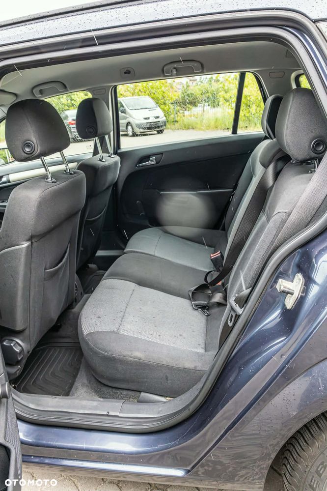 Opel Astra 1.6 - 4