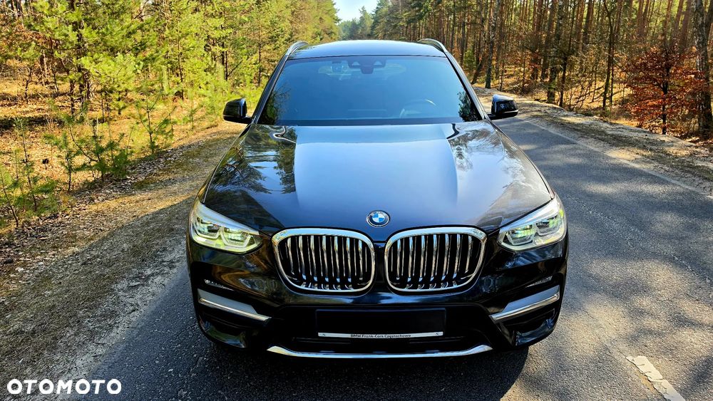 BMW X3 xDrive20d Luxury Line - 33