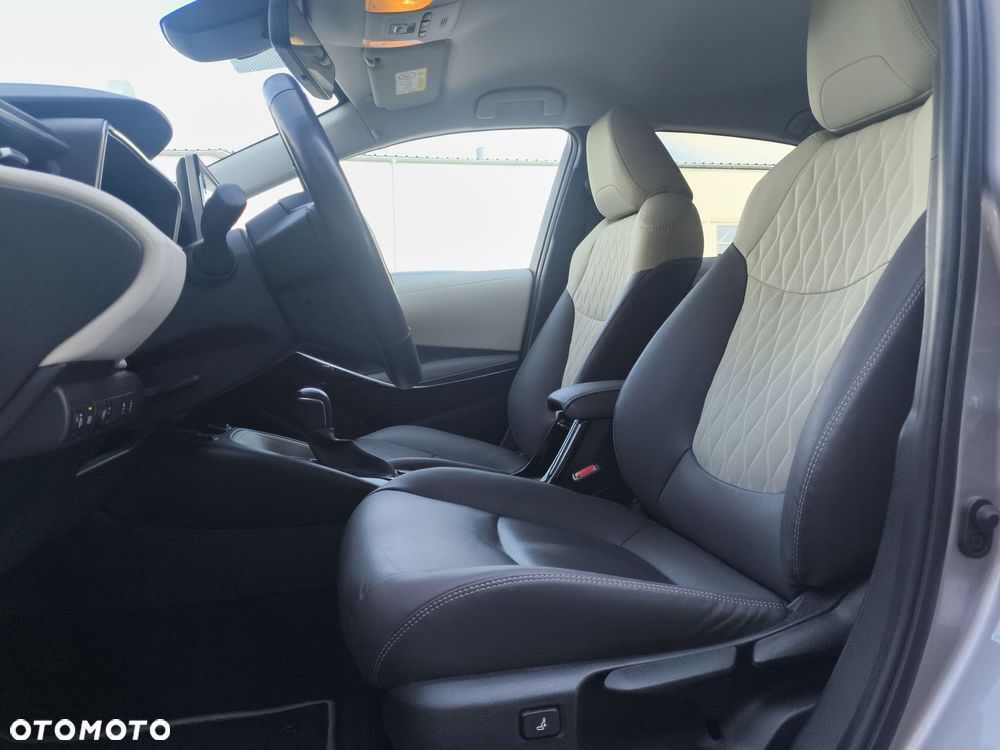 Toyota Corolla 1.8 Hybrid Executive - 15