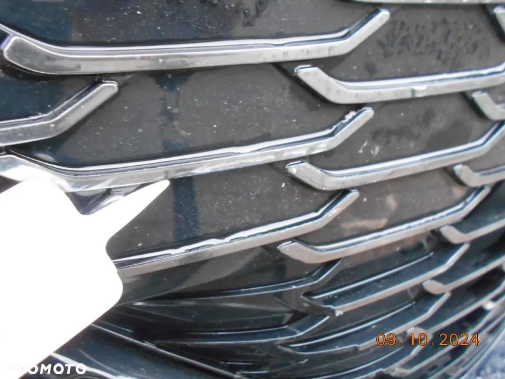 Toyota Corolla 2.0 Hybrid GR Sport Dynamic - 39