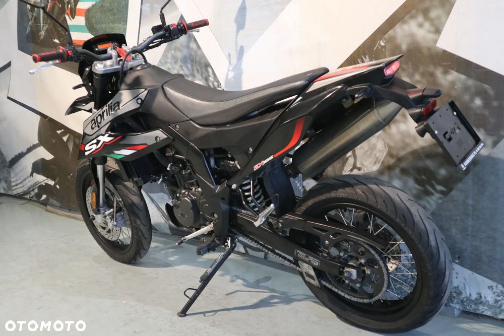 Aprilia SX - 7