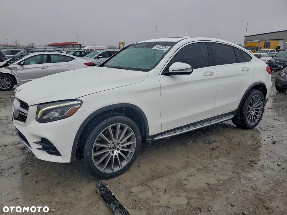 Mercedes-Benz GLC 300 4Matic 9G-TRONIC Edition 1