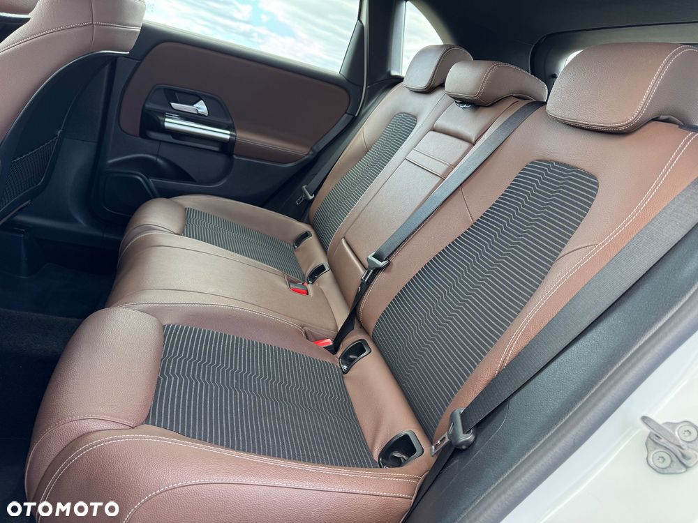 Mercedes-Benz Klasa B 200 d 4Matic 8G-DCT Style - 7