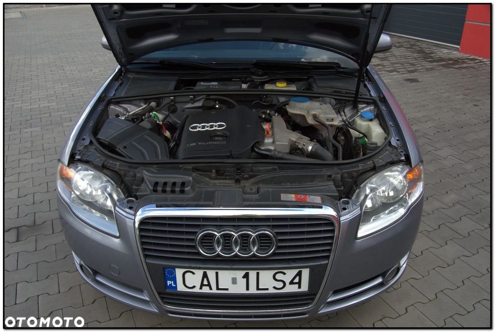 Audi A4 Limousine - 30