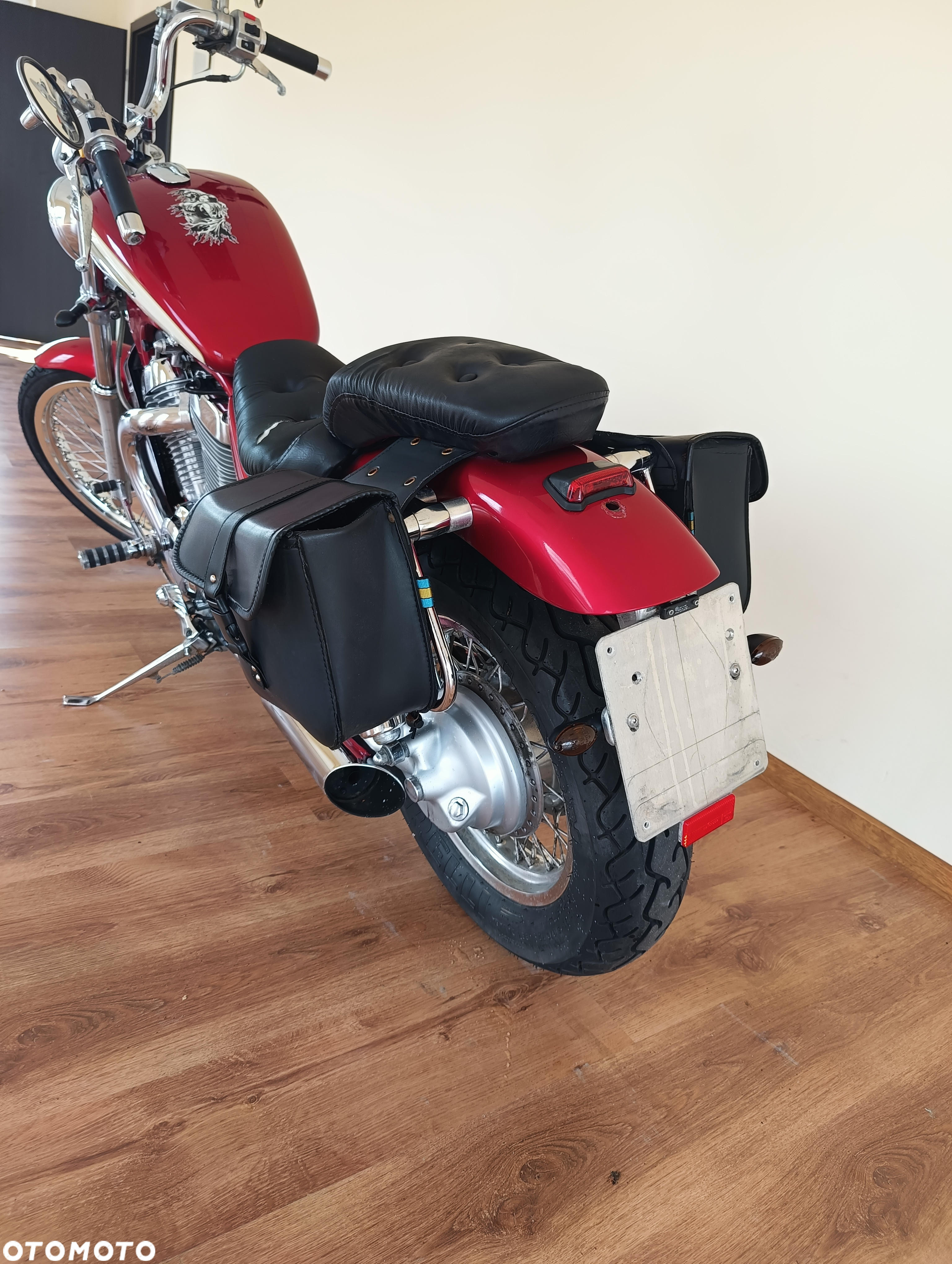 Suzuki Intruder - 15