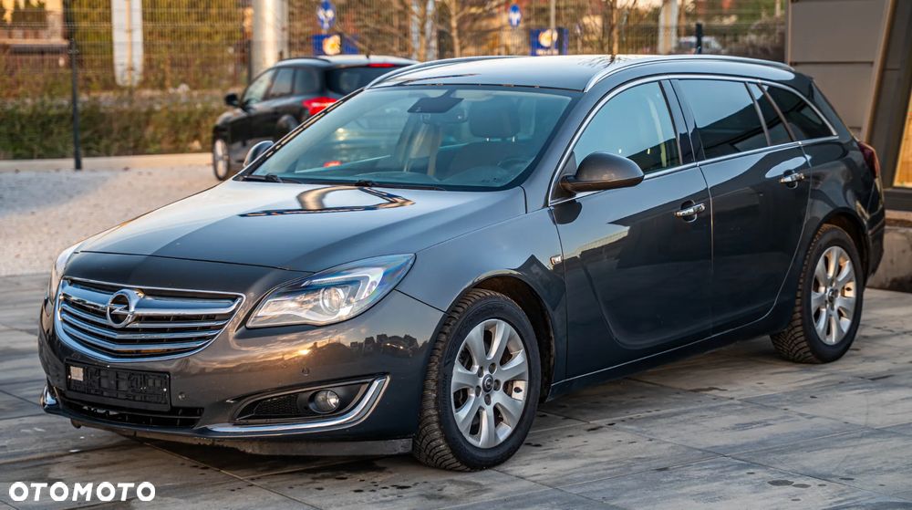 Opel Insignia - 17