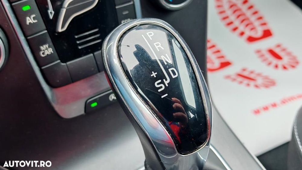 Volvo V40 - 14