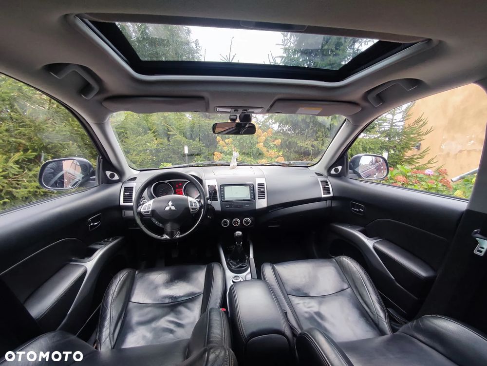 Mitsubishi Outlander 2.2 DI-D 4WD Instyle - 13