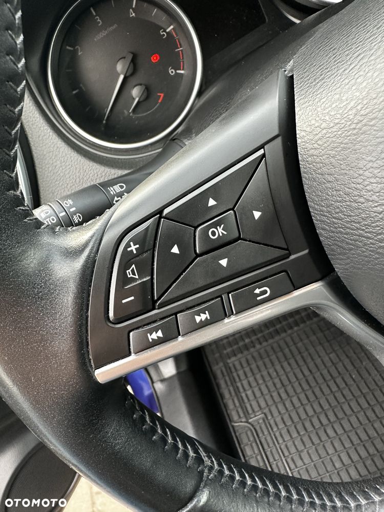 Nissan Qashqai - 17