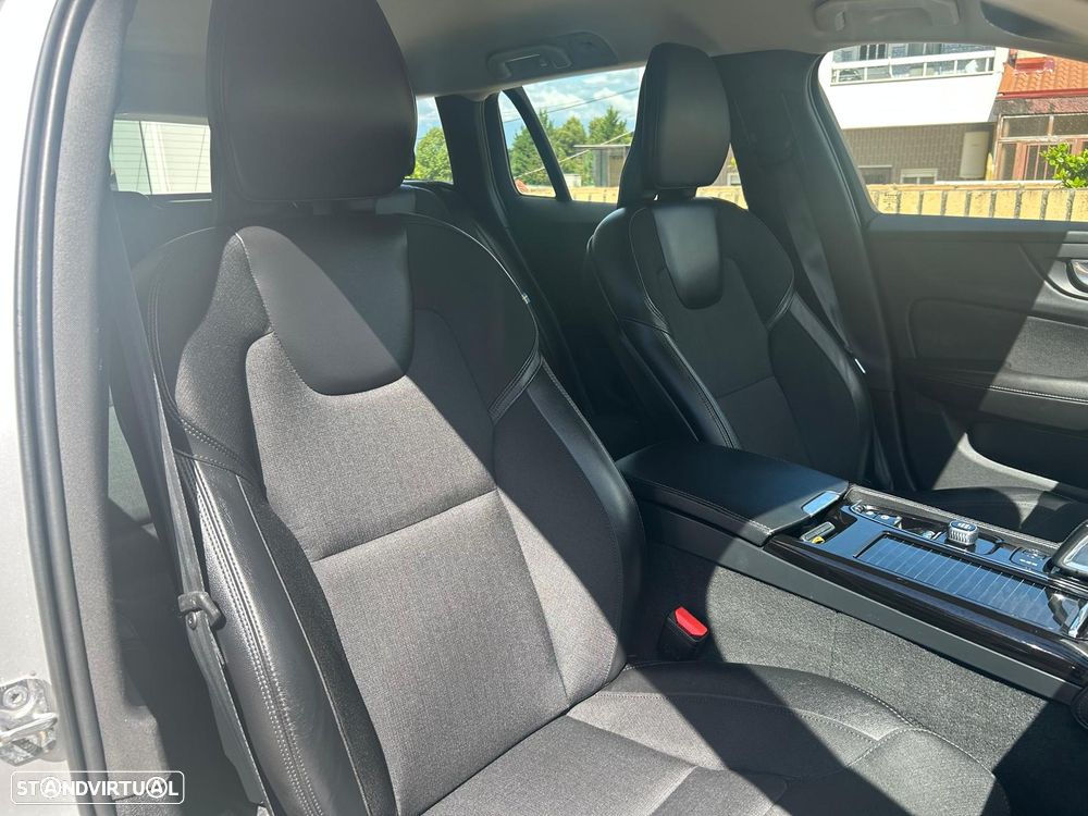 Volvo V60 2.0 T8 AWD TE Inscription - 18