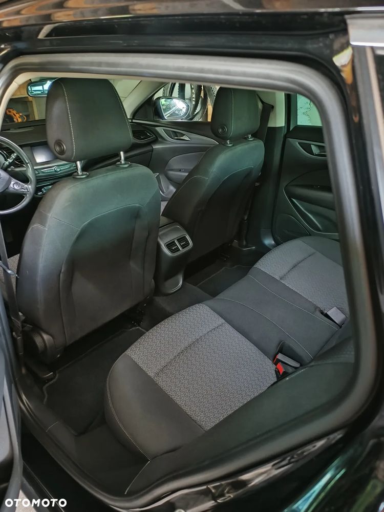 Opel Insignia - 10