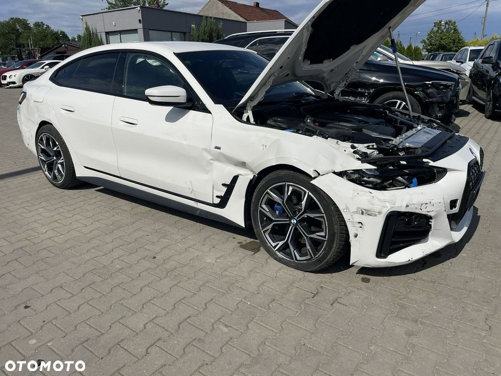 BMW Seria 4 420d xDrive mHEV M Sport - 4
