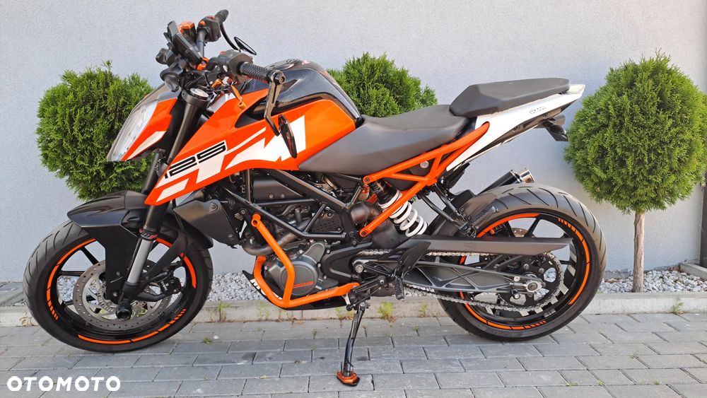 KTM Duke - 5