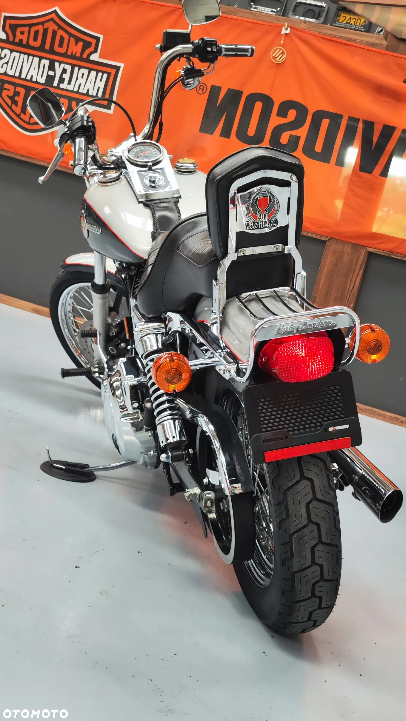 Harley-Davidson Dyna Wide Glide - 4