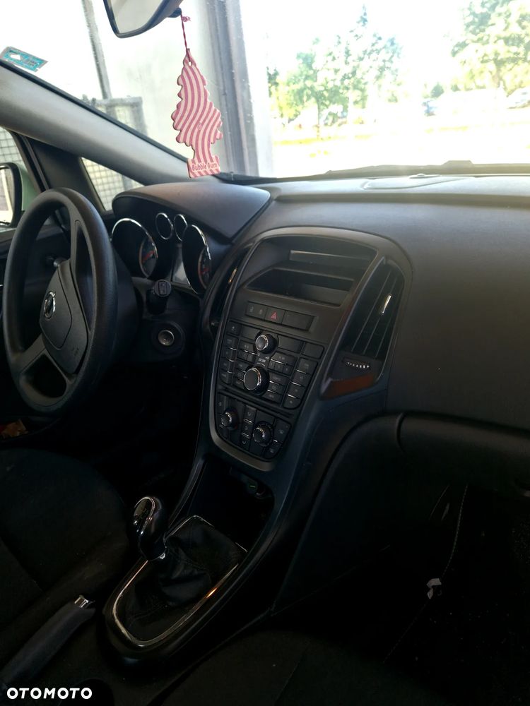 Opel Astra 1.7 CDTI DPF Color Edition - 7