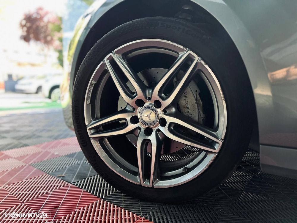 Mercedes-Benz E 220 d AMG Line - 17