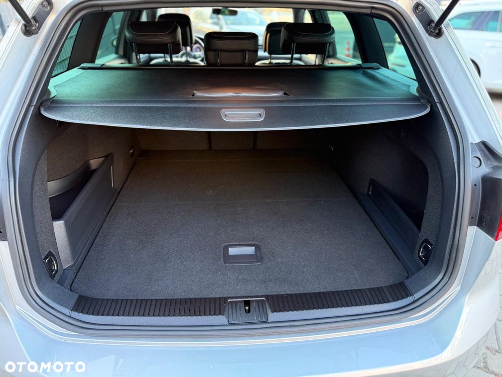 Volkswagen Passat 2.0 TDI Bi-Turbo BMT 4Mot Highline DSG - 30