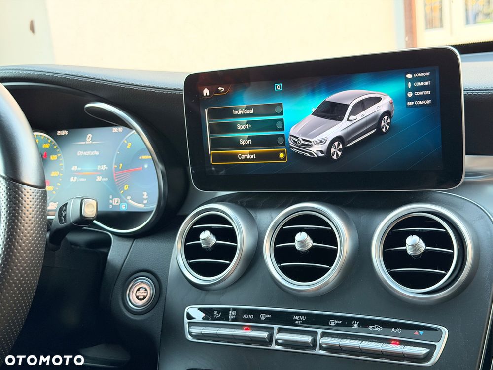 Mercedes-Benz GLC 300 d 4-Matic - 25