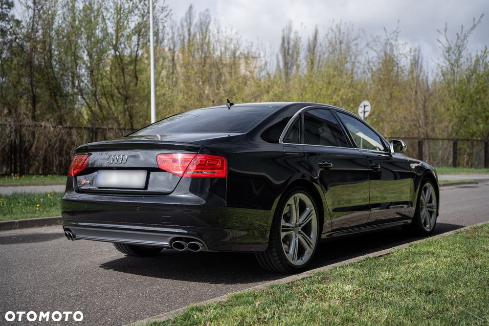 Audi S8 Standard - 6