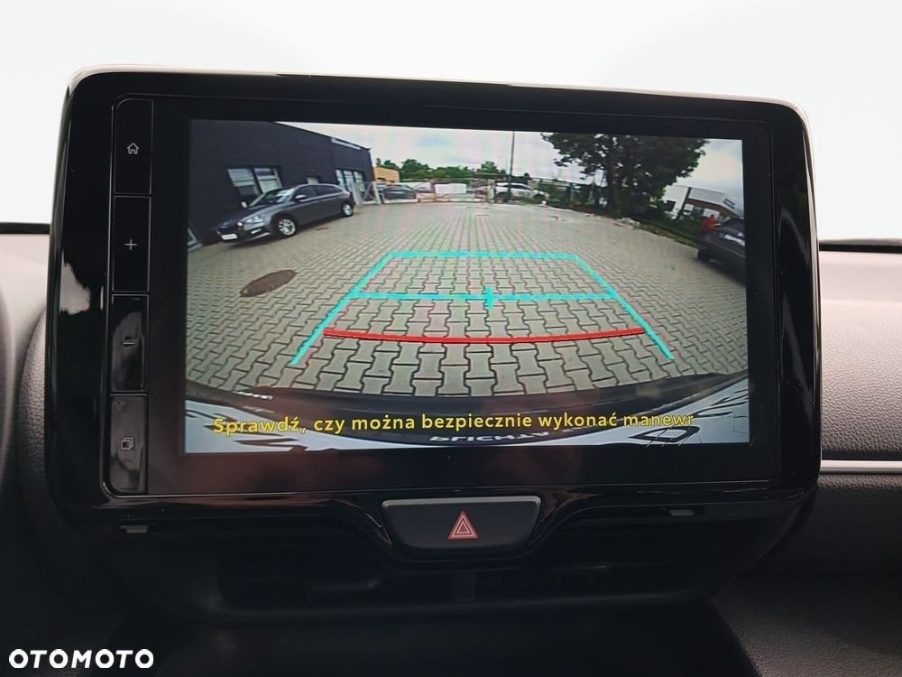 Toyota Yaris Cross - 16