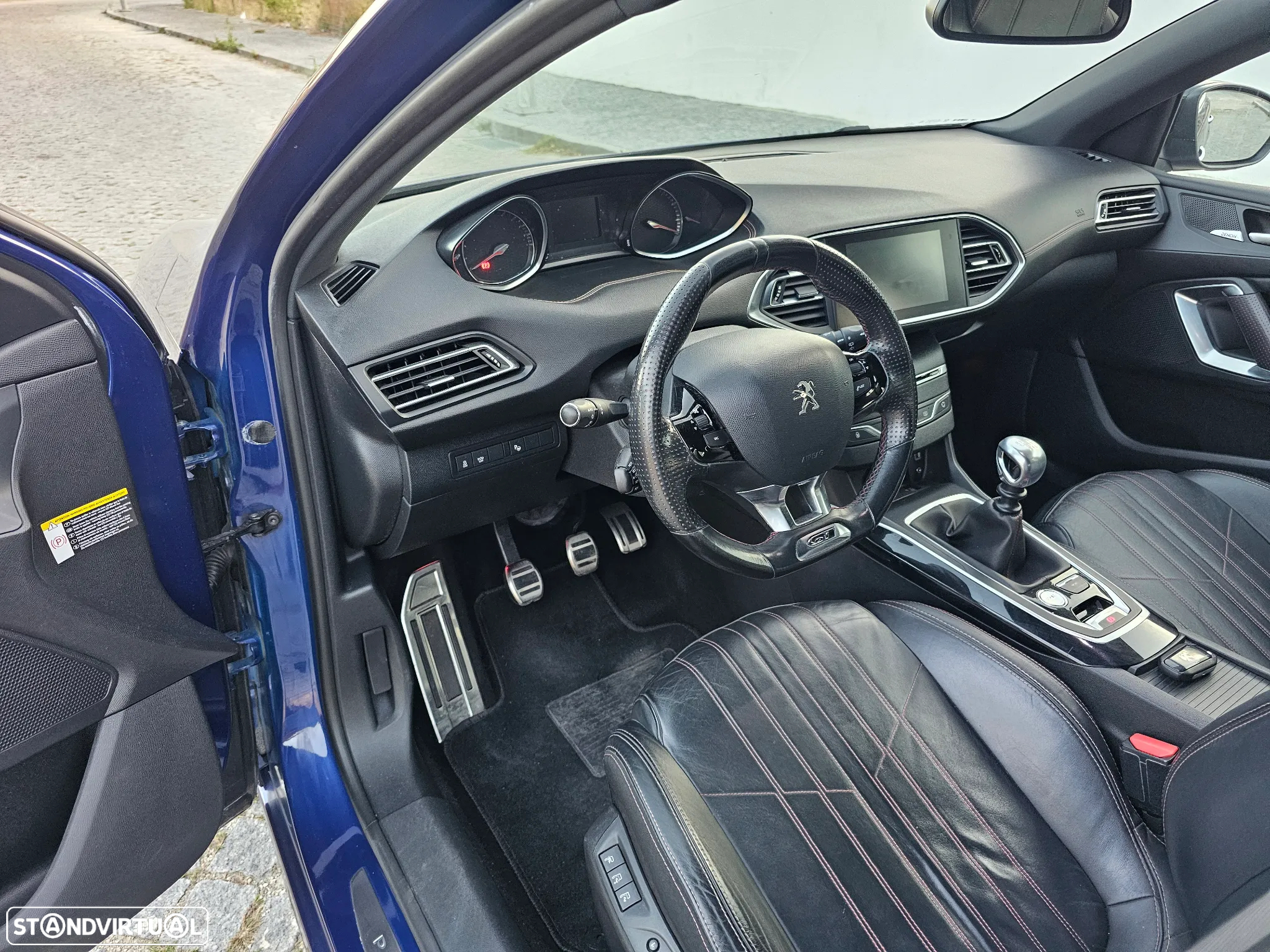 Peugeot 308 1.6 e-THP GT - 13