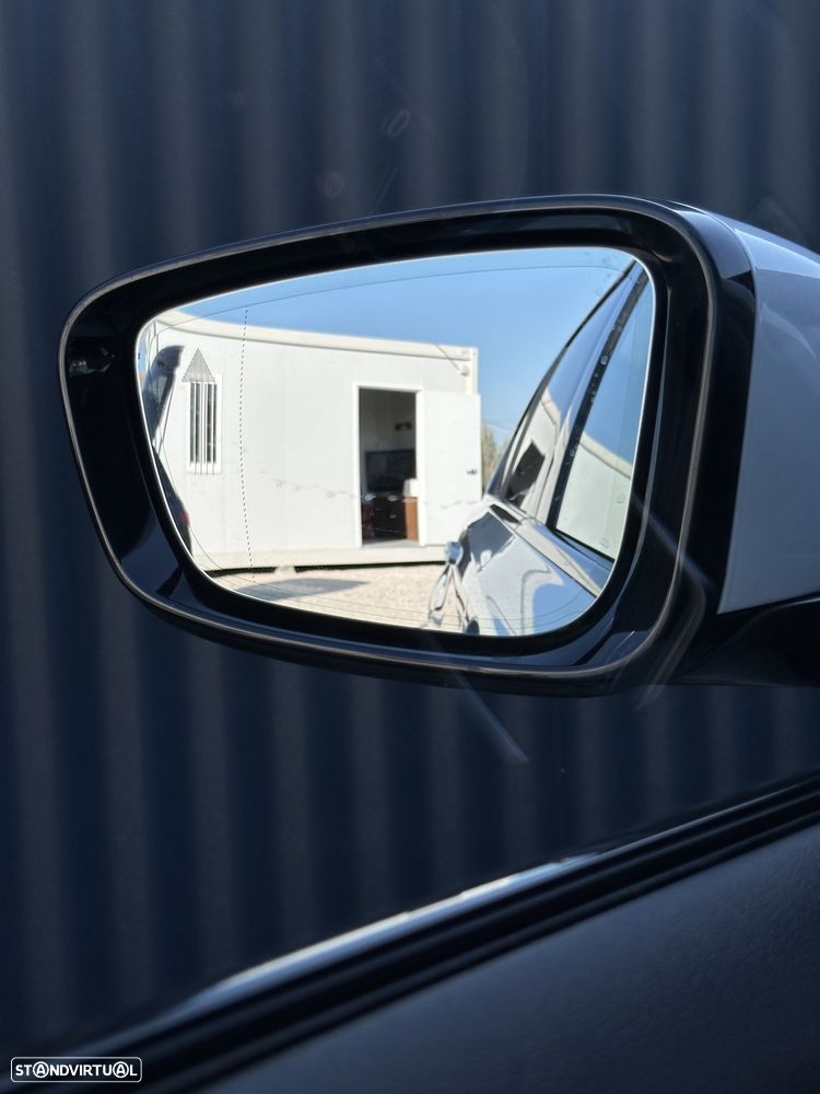 BMW 330 e Aut. Sport Line - 45