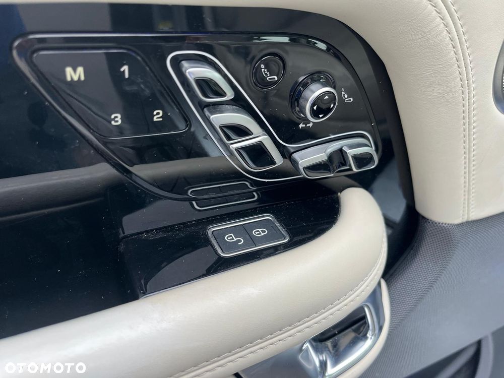 Land Rover Range Rover P400e Plug-in Autobiography - 4