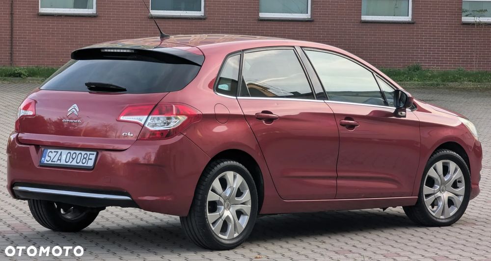 Citroen C4 2012 photo 4