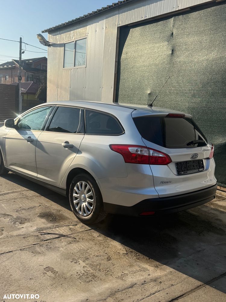 Ford Focus - 3