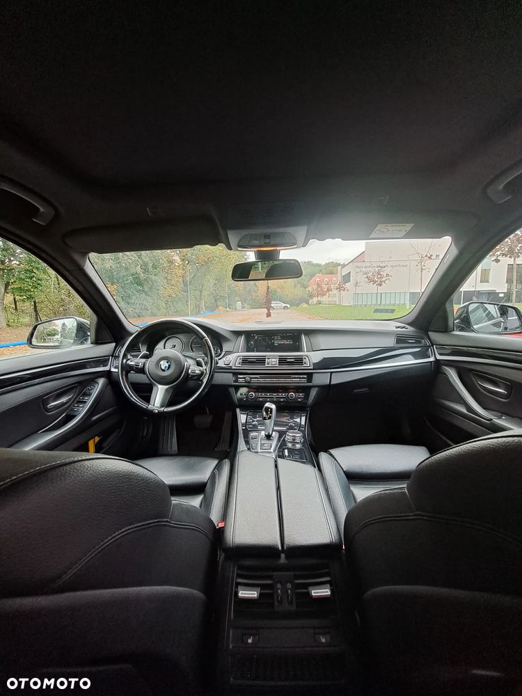 BMW Seria 5 520d xDrive Luxury Line - 10