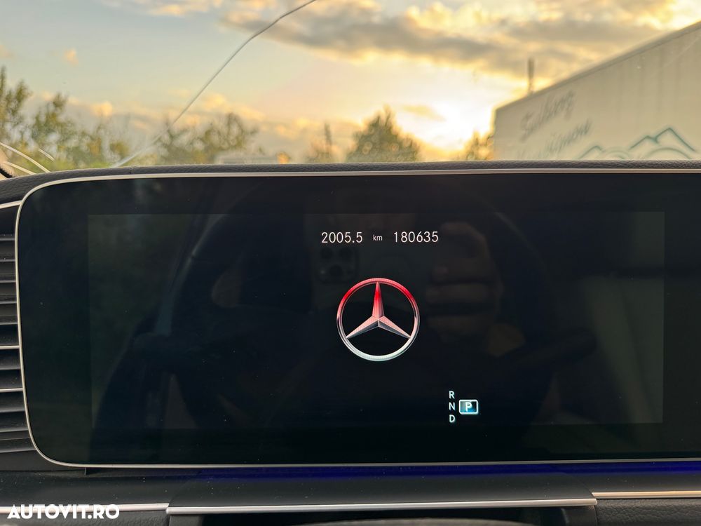 Mercedes-Benz GLE - 31