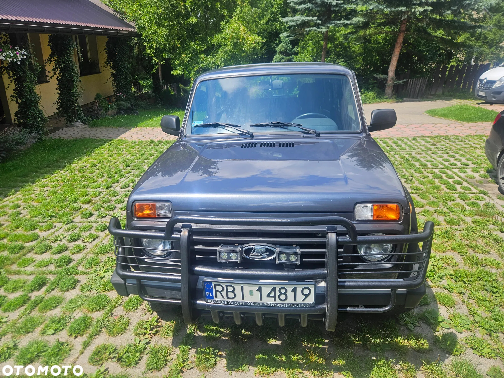 Lada Niva 1.7i - 2