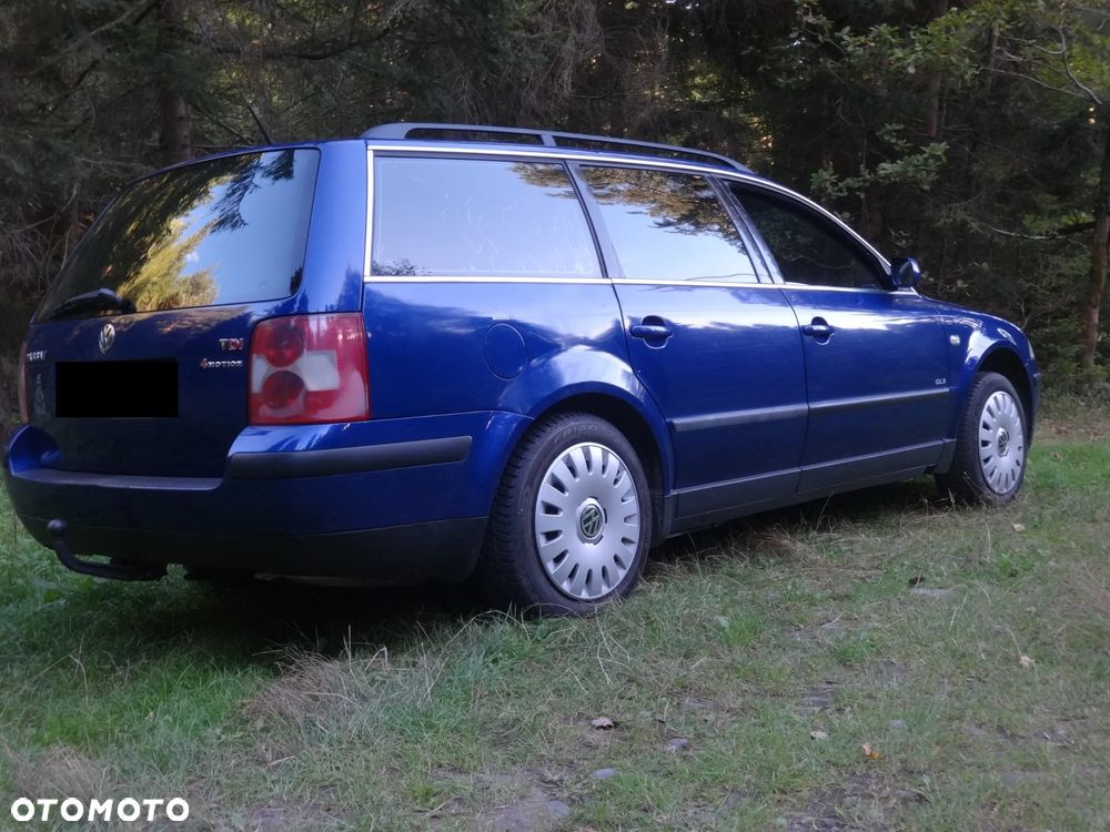 Volkswagen Passat 1.9 TDI 4Mot Basis - 3
