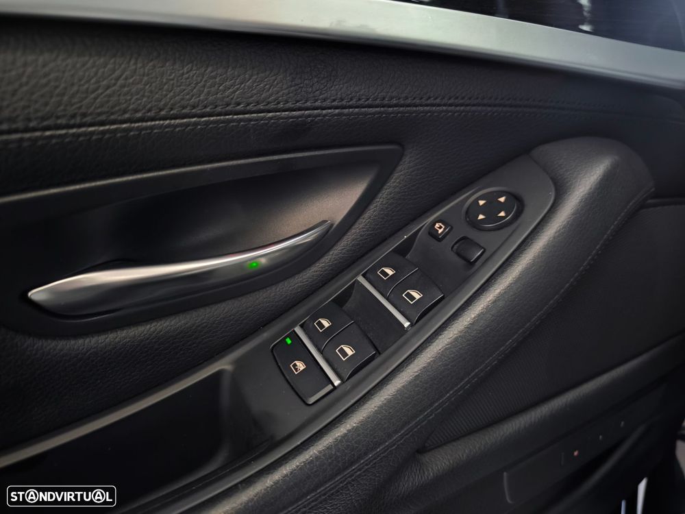 BMW 520 d Pack M Auto - 25