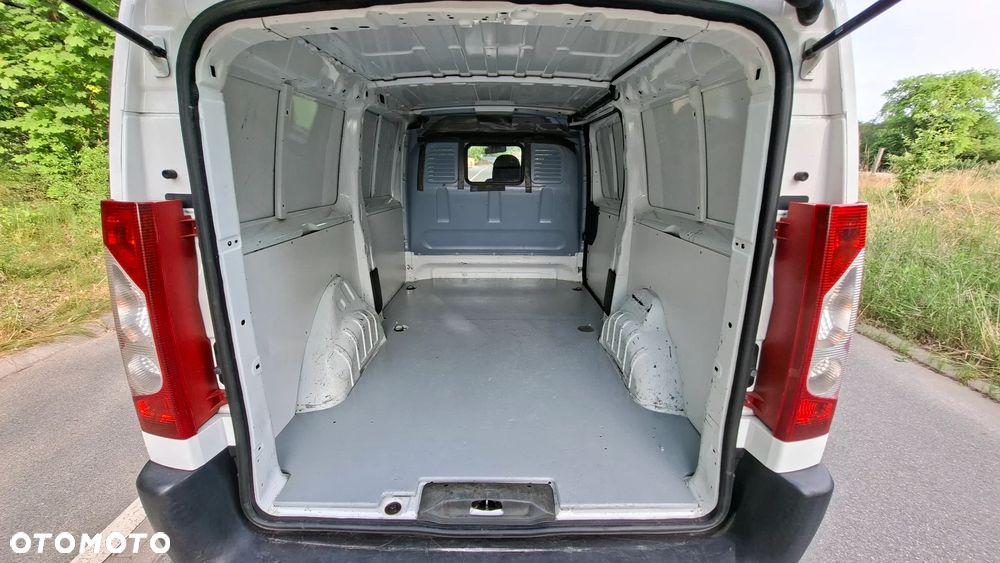 Peugeot EXPERT - 17