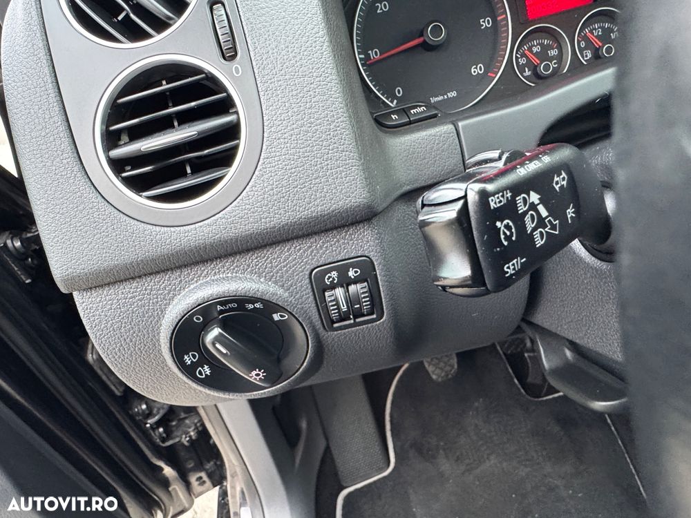 Volkswagen Golf Plus 2.0 TDI DPF United - 19