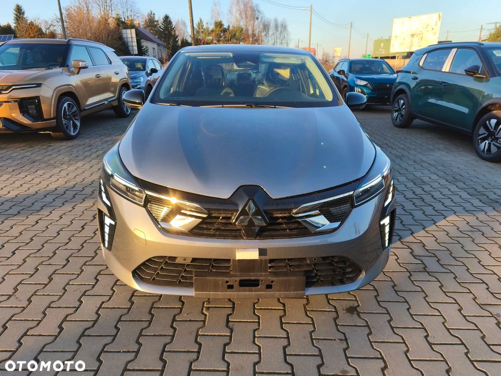 Mitsubishi Colt 1.0T Invite - 2